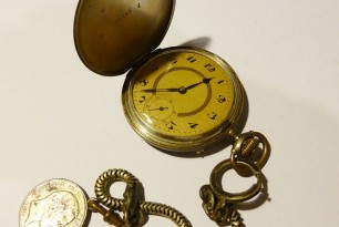 Where to Find an Antique Pocket Watch?